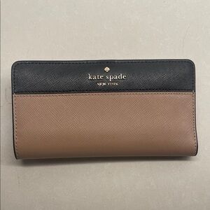 Kate Spade Black and Tan Women's Wallet